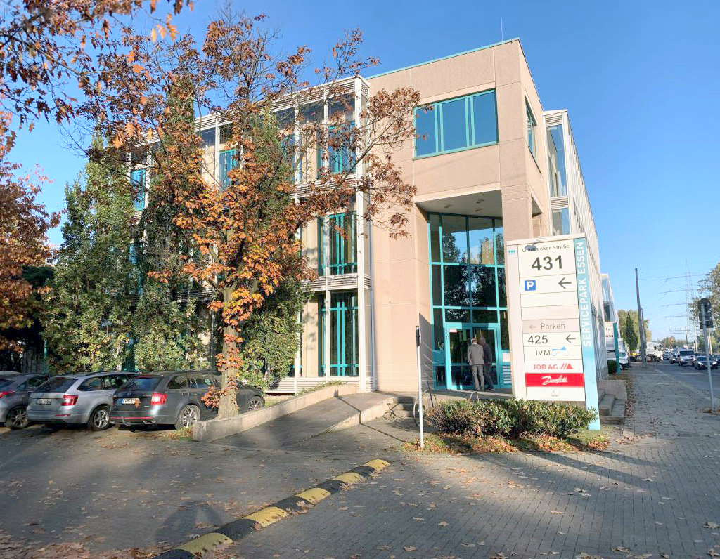 Bürogebäude.jpg