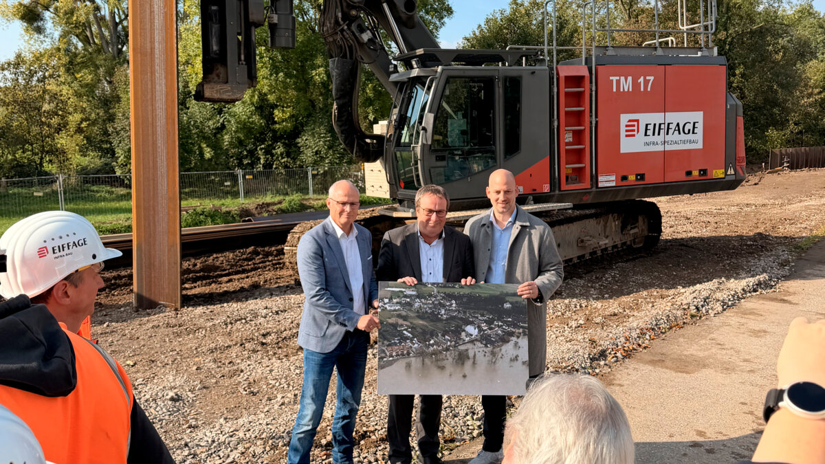 Spatenstich Hochwasserschutz Düsseldorf Himmelgeist